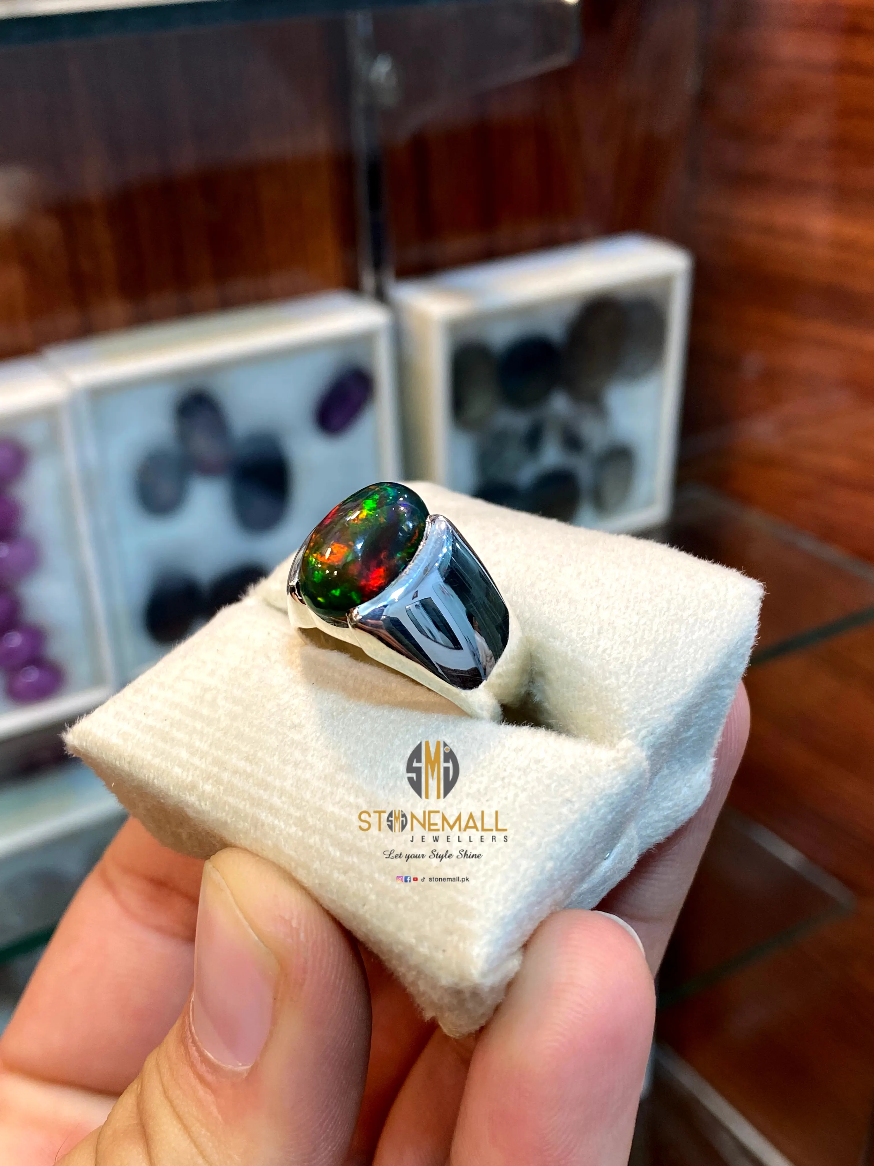 Natural Ethiopian Opal 925 Sterling Silver Handmade Ring - Image 3