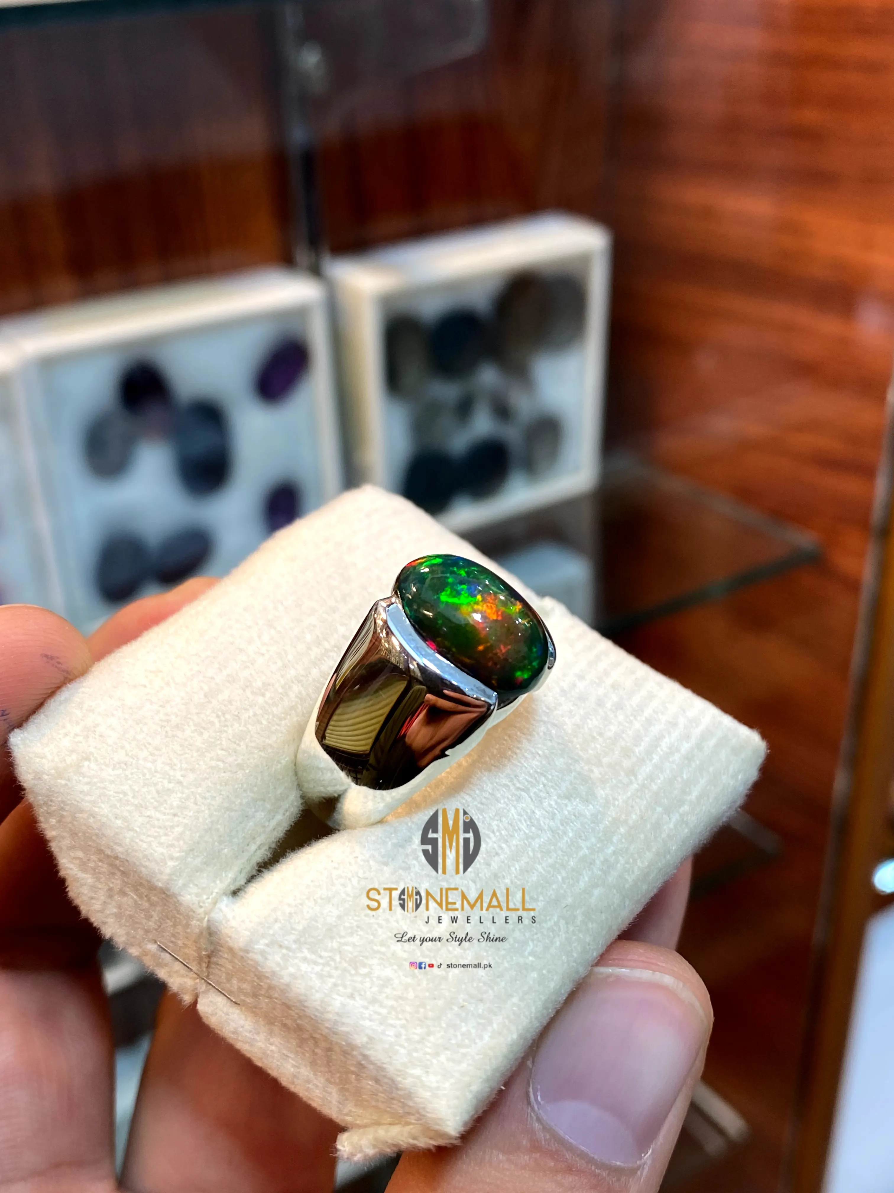 Natural Ethiopian Opal 925 Sterling Silver Handmade Ring - Image 4